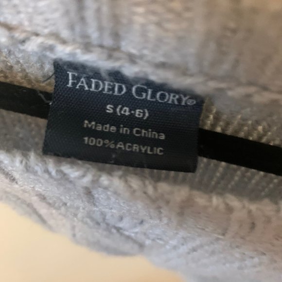 Comfy Grey Sweater - Picture 3 of 3